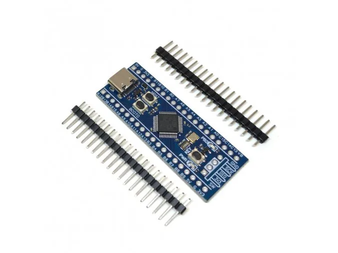 Vývojová deska STM32F103C8 s USB-C konektorem a dvěma řadami pinových lišt