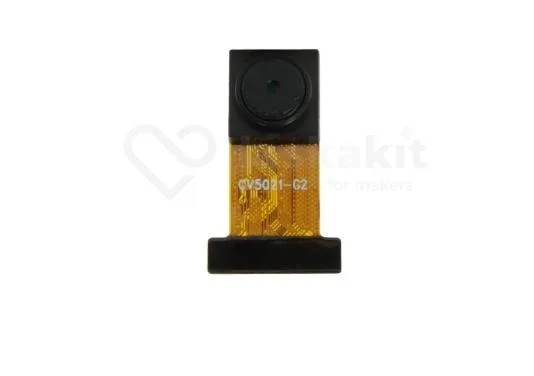 Kamera LILYGO OV5640 s objektivem na žlutém flex kabelu