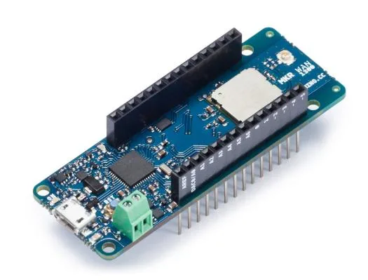 Vývojová deska Arduino MKR WAN 1300 s bezdrátovým modulem a konektorovými lištami
