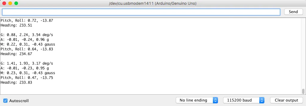Sériový monitor Arduino IDE zobrazuje průběžná data z modulu Pmod NAV