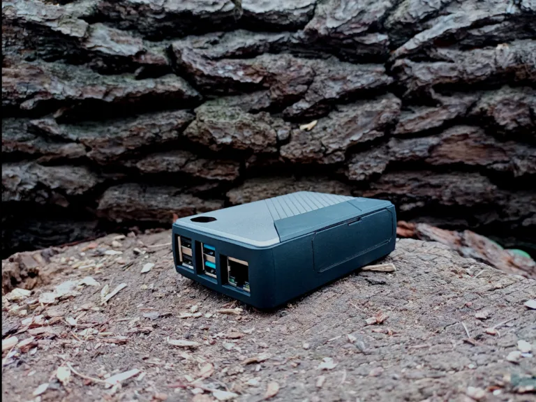 Černá skříň Cooler Master Pi Case 40 pro Raspberry Pi 4B