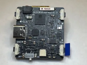 Deska vývojového kitu ESP32_eZ_Display_2 s konektory a drobnými součástkami