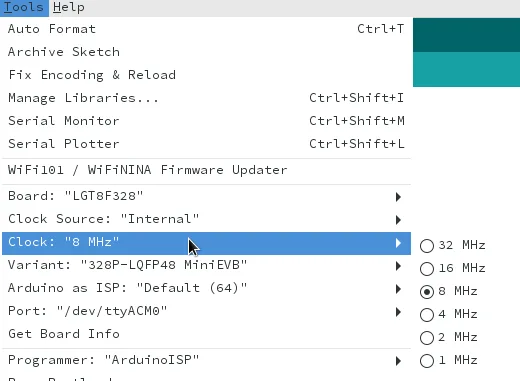Arduino IDE s vybranou deskou LGT8F328 a nastavením hodin na 8 MHz