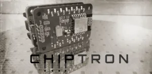 Logo CHIPTRON s grafickým motivem elektronické desky