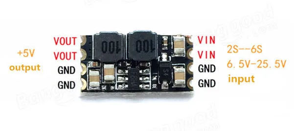Miniaturní DC-DC měnič s výstupem 5 V a vstupem 2–6 V