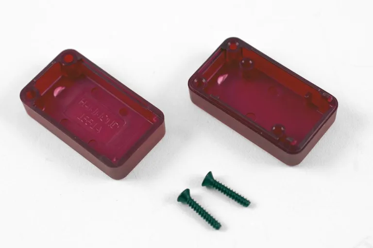 Hammond 1551 MINI – skutečně miniaturní krabičky
