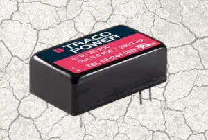 DC/DC měnič Traco Power TEL 10WI na světlém pozadí