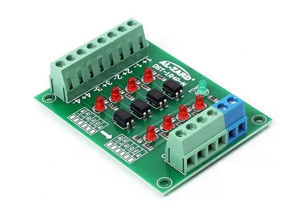 Čtyřkanálový modul optoizolátoru PC817 se zelenými svorkovnicemi