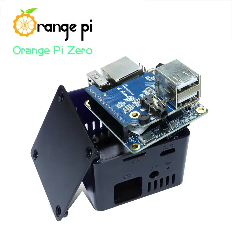 Orange Pi Zero s rozšiřujícím boardem v černé ochranné krabičce