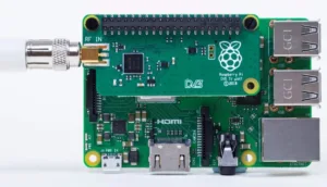 Rozšiřující TV HAT deska Raspberry Pi s anténním konektorem a USB porty