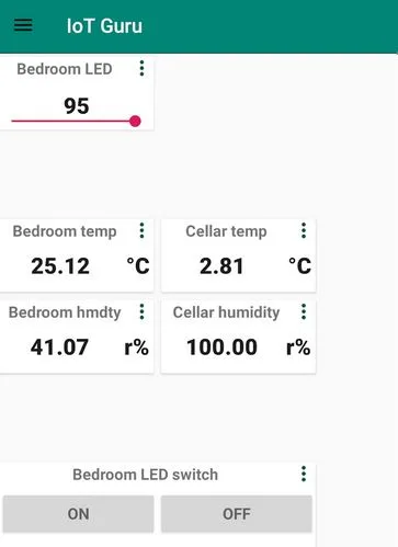 Aplikace IoT Guru zobrazuje teploty a vlhkost, posuvník jasu a tlačítka spínače