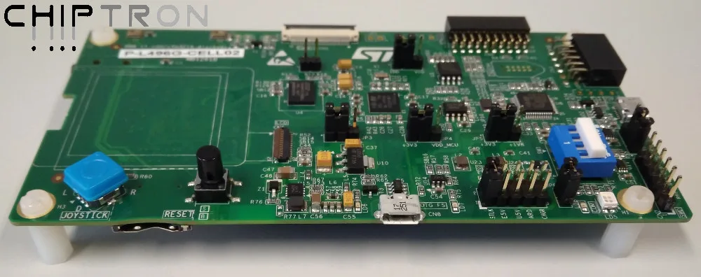 Vývojová deska STM32 P-L496G-CELL02 s konektory a LTE modulem