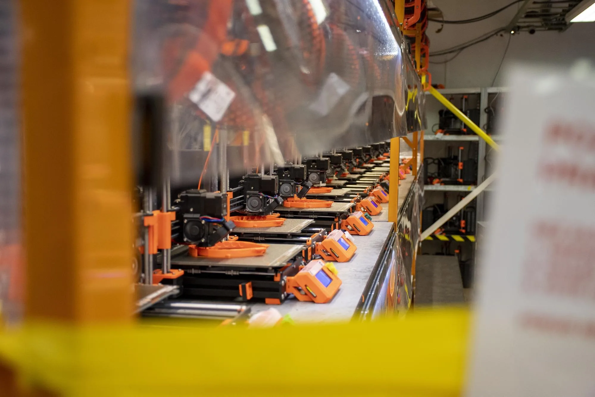 Řada 3D tiskáren Prusa vyrábí ochranné štíty na lékařskou ochranu