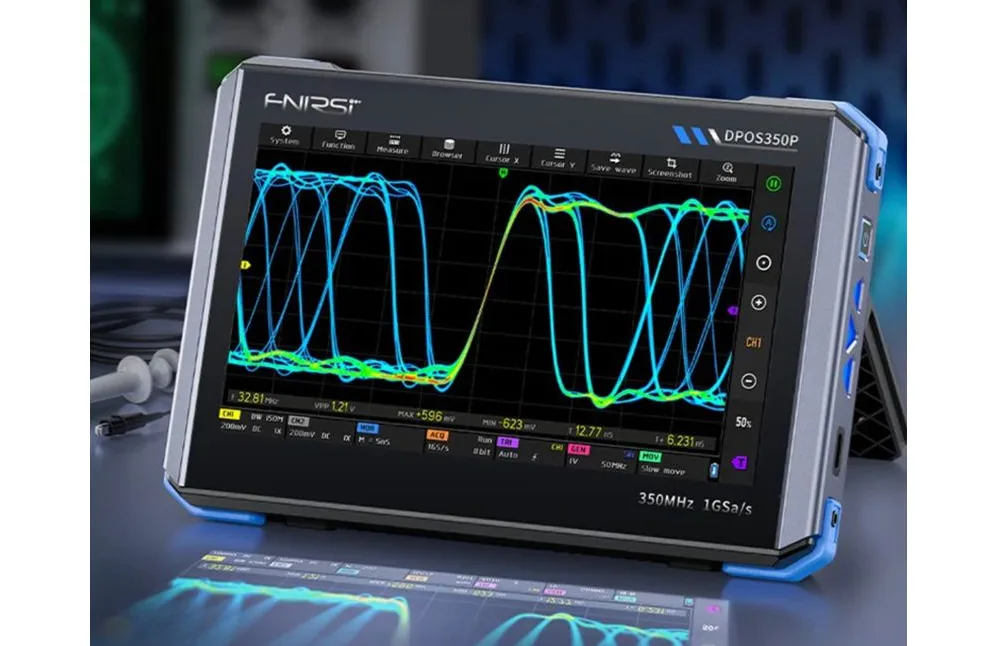 Osciloskop, generátor signálu a spektrální analyzátor
