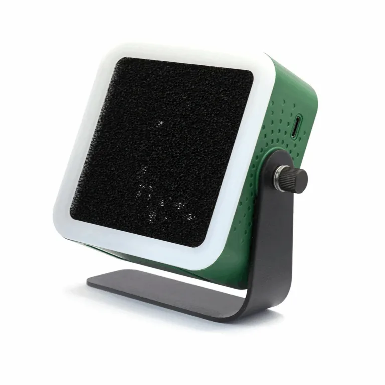 Odsavač výparů při pájení