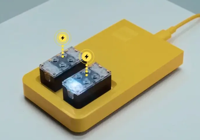 Lego bezdrátové nabíjení Smart Brick