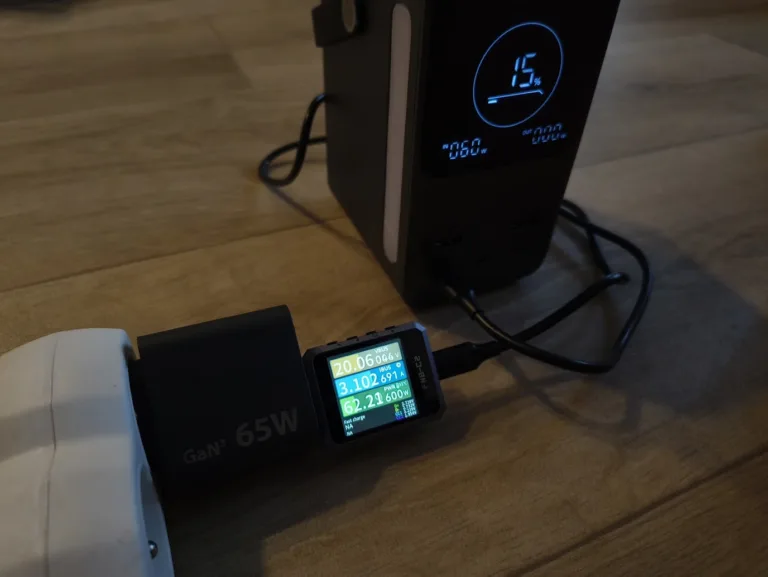 Test USB nabíječek: jaký výkon opravdu dostanete